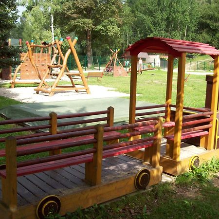 Apartmany A Chalupa Tara Albrechtice v Jizerskych horach Buitenkant foto